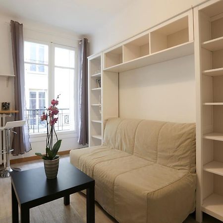 Renovated Studio For 2 Apartment Paris Phòng bức ảnh