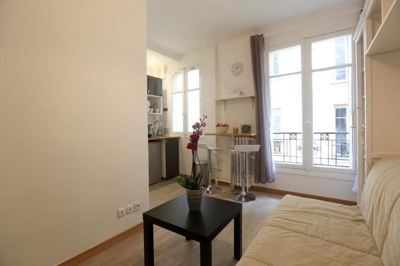 Renovated Studio For 2 Apartment Paris Phòng bức ảnh